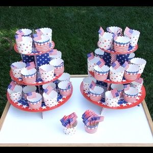 3 Tier Party Tray Cupcake/Baking Stands NEW!